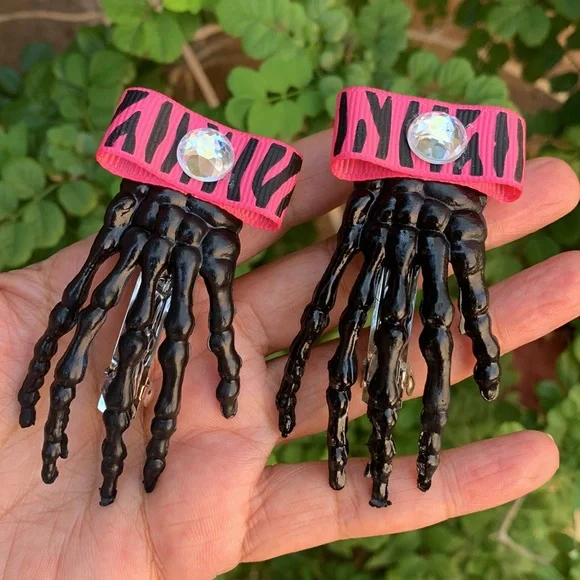 Hair clips skeleton hand hair accessories Halloween Day of Dead Dia de Muertos - Picture 3 of 16